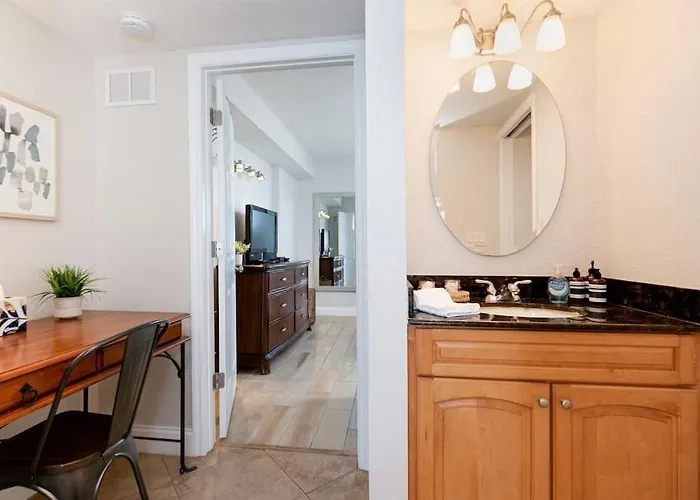New 5 Min Walk To The Sleeps 9 * Clearwater Beach